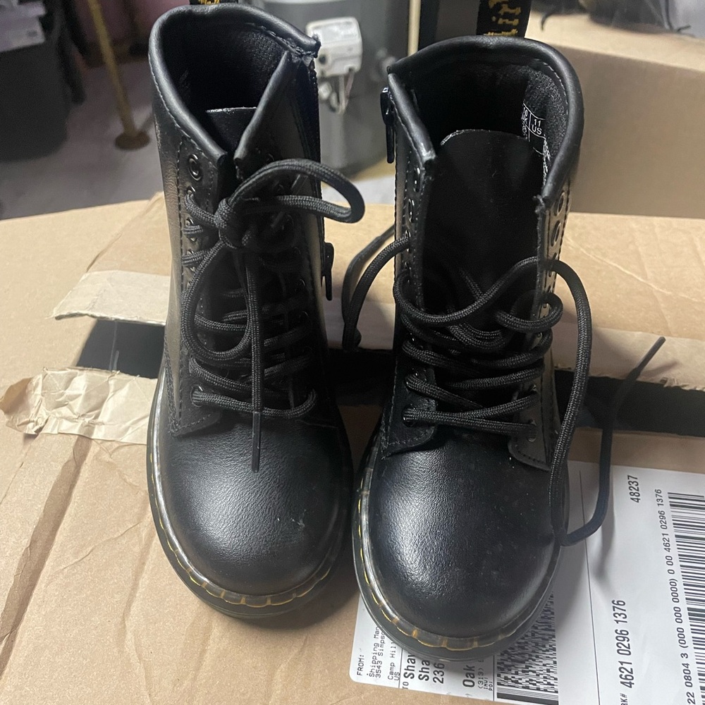 Dr. Martens Black Kids Boots